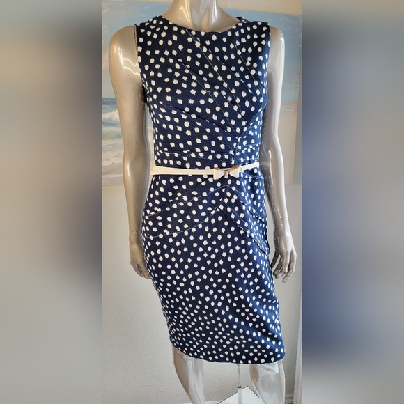 $2,800 OSCAR DE LA RENTA PICASSO SILK LINED BLUE DOT DAY DRESS US 4, 8, and 10 - Picture 2 of 9